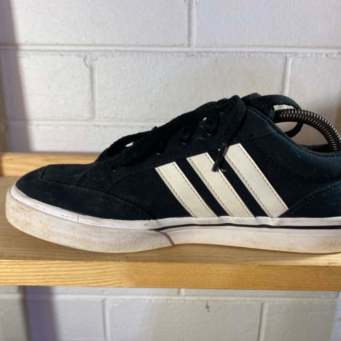 These DIY Canvas Shoes Are the Cutest Ever - DIY Candy These DIY Canvas Shoes Are the Cutest Ever - DIY Candy