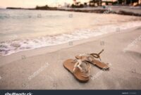 Cheap canvas Adidas sandals for beach